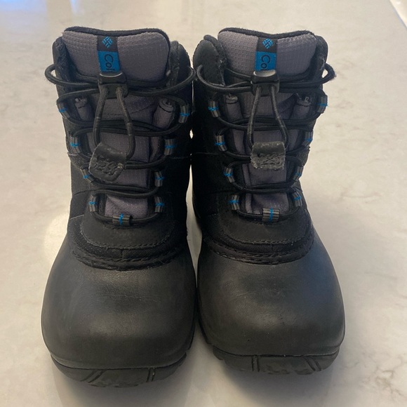 columbia boys winter boots